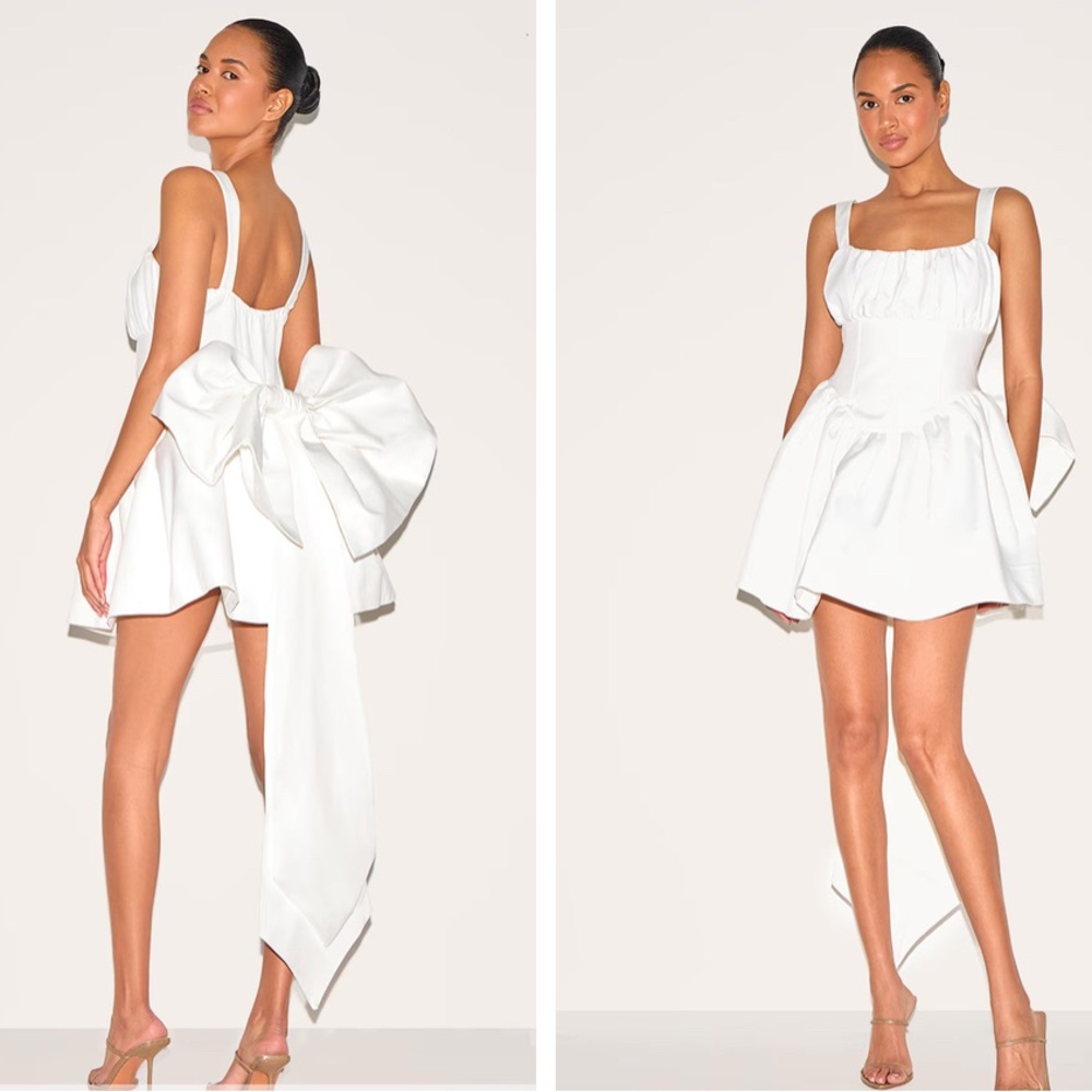 PREMIUM WHITE WOVEN BOW DETAIL MINI DRESS. NWT